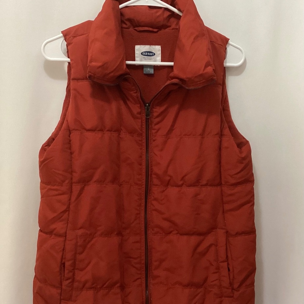 Old Navy Lined Sleeveless Puffer Vest - Size PS  - Burnt Orange